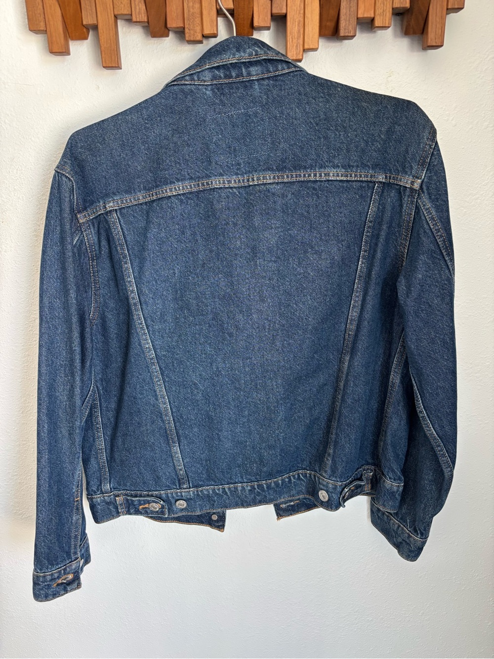 Jeans Subcategory Classification - Picture 3 of 3